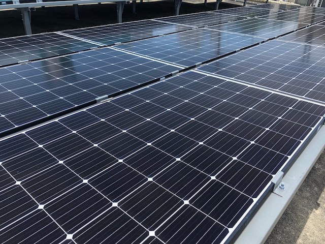 うるま市　太陽光発電施工写真